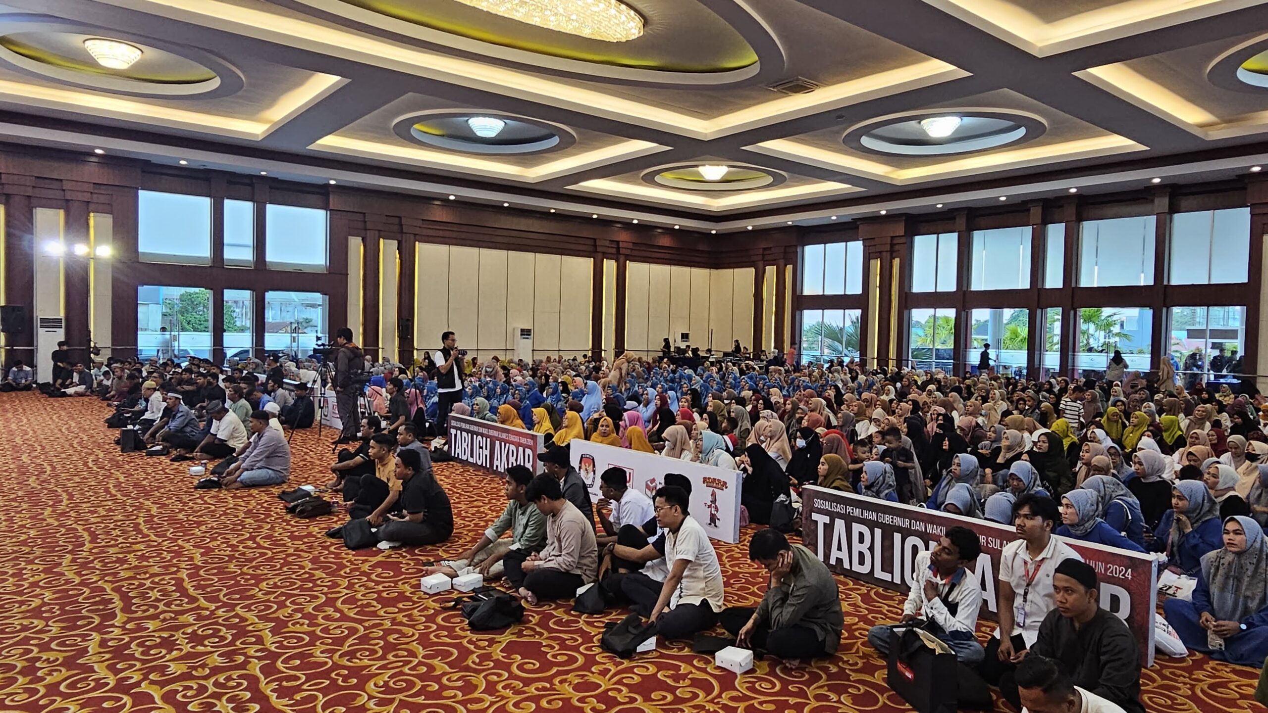 Gelar Tabligh Akbar dan Doa Bersama, KPU Sultra Ajak Masyarakat Sukseskan Pilkada 3 IMG 20240916 WA0081 scaled