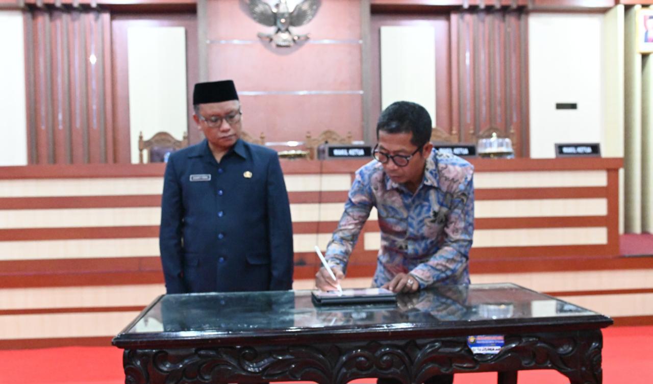 Pj Gubernur Bersama DPRD Sultra Sepakati KUA dan PPAS APBD-P Tahun 2024 3 IMG 20240918 WA0040