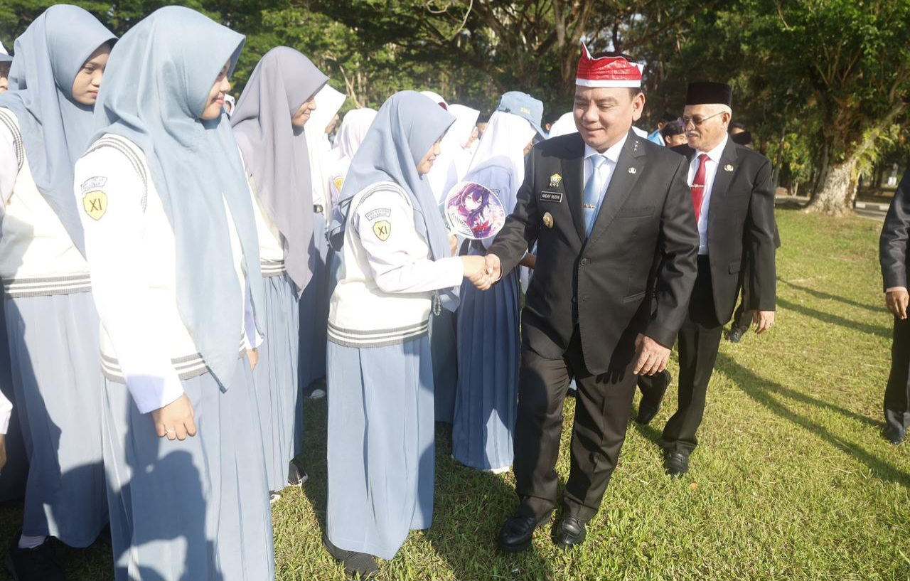Pj Gubernur Sultra Pimpin Upacara Sumpah Pemuda ke-96: Memperkuat Persatuan di Tengah Keragaman 3 IMG 20241028 WA0065
