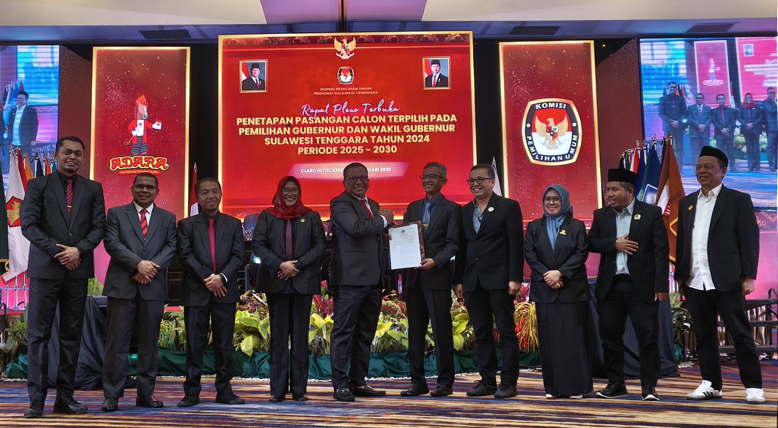 KPU Sultra Tetapkan Andi Sumangerukka-Hugua sebagai Gubernur dan Wakil Gubernur Terpilih 2 IMG 20250207 WA0030 scaled