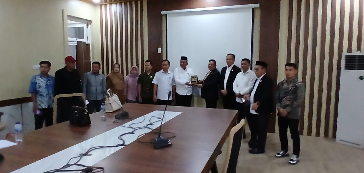 DPRD Tojo Una-Una Studi Banding ke DPRD Sultra, Pelajari Pengawasan Transmigrasi 3 IMG 20250207 WA0116