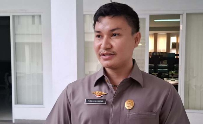 anggota dprd kendari termuda fadhal rahmat bocorkan rahasia sukses