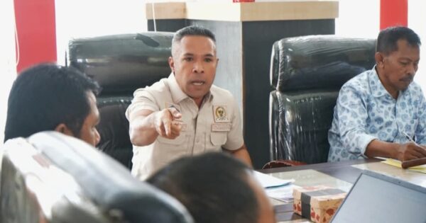 Bapemperda DPRD Kota Kendari Bahas Ranperda Perangkat Daerah, Targetkan Birokrasi yang Efisien dan Responsif 2 FB IMG 1750399849426