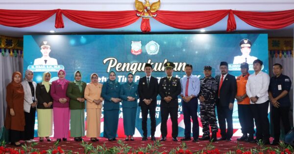Kukuhkan Pengurus TP-PKK Konut, Bupati Ikbar Ajak Bersinergi Majukan Pembangunan 2 IMG 20250613 WA0090