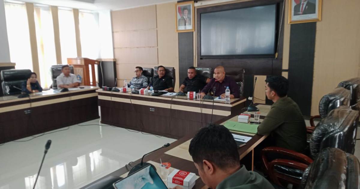 Keluhkan Rumah Retak dan Banjir, DPRD Kota Kendari Panggil Pengembang BTN Margahayu 2 Dprd 3