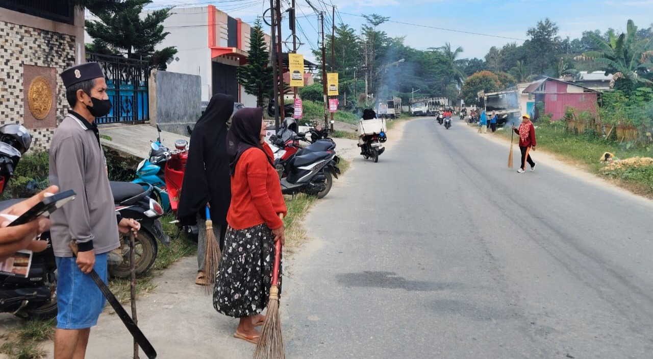 Atasi TPS Liar, Warga Punggulaka-Gandeng Developer Bangun TPS Permanen 4 IMG 20250729 WA0023