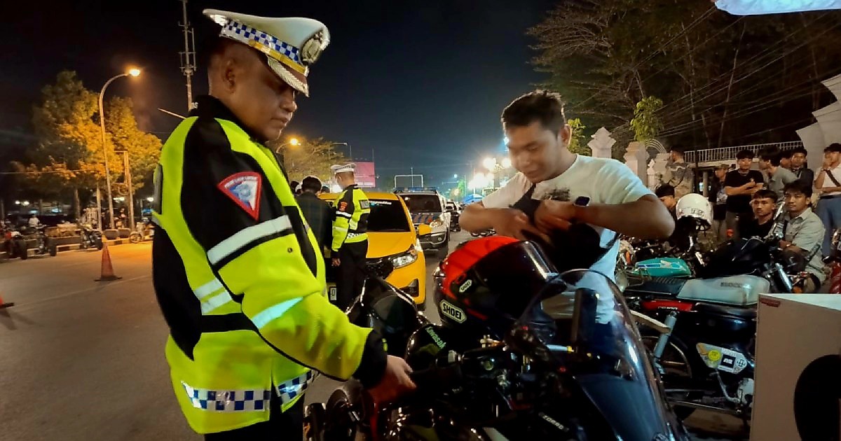 Camat Mandonga Apresiasi Patroli Malam Ditlantas Polda Sultra di Eks MTQ 3 Polda 1 1
