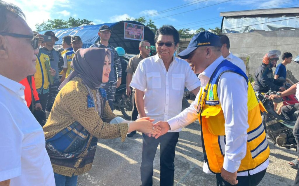Siska Karina Kawal Langsung Penanganan Banjir Kendari Bersama Dirjen SDA 3 IMG 20260516 WA0061 1024x768 2