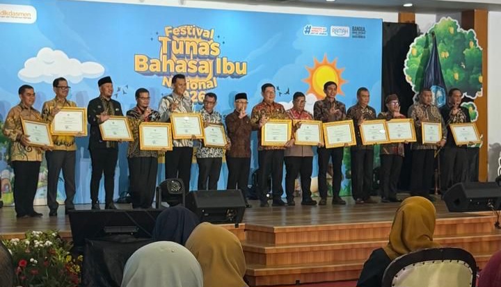 Pemkot Kendari Raih Penghargaan Nasional Revitalisasi Bahasa Daerah 2026 4 d056c7d0 292b 4999 bf30 e85521f1f66d