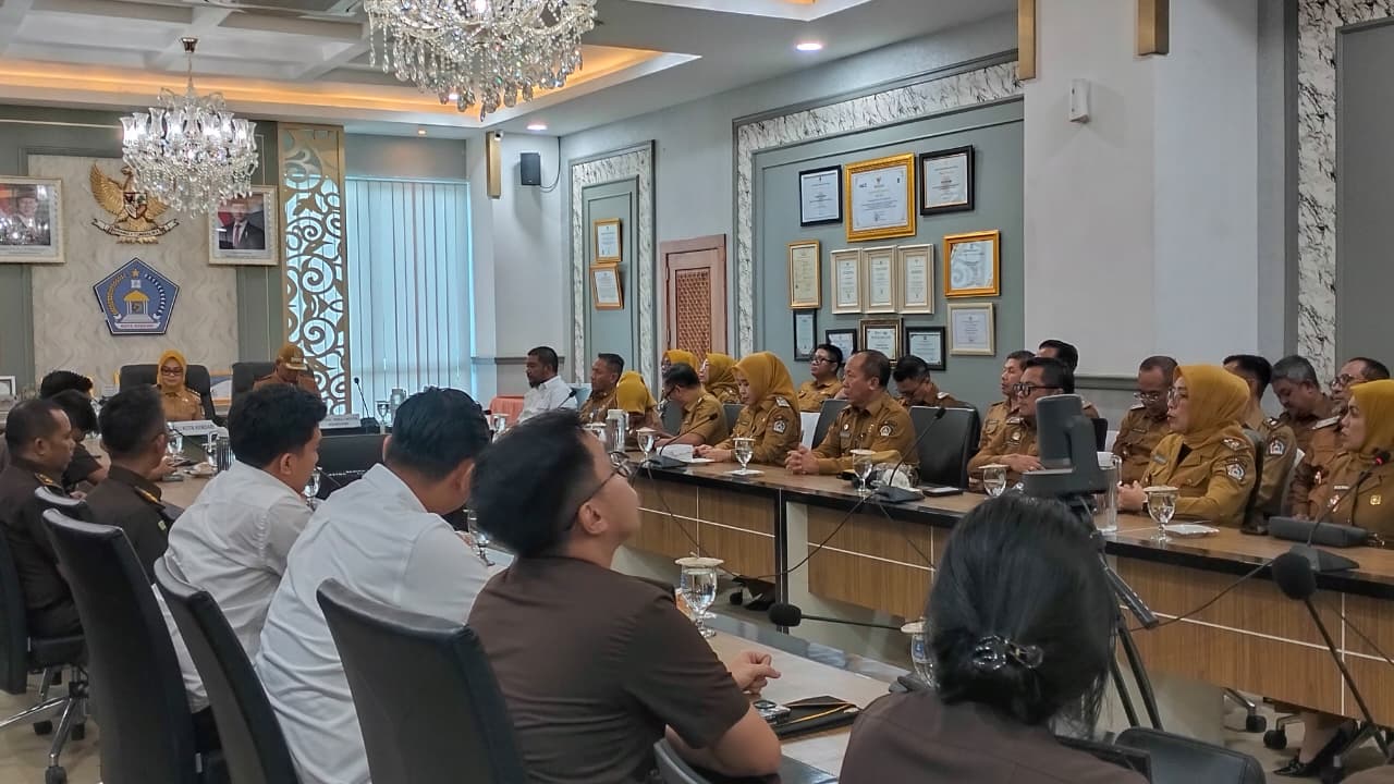 Pemkot Kendari dan Kejari Teken MoU, Siska: Pelanggaran Tetap Diproses Hukum 4 IMG 20260727 WA0074