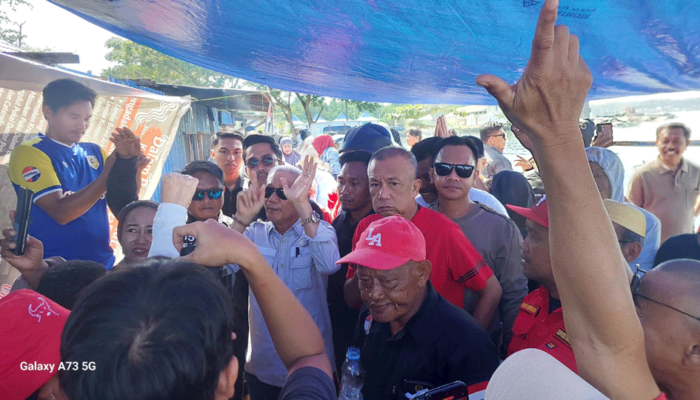 LA IDA Blusukan Pasar